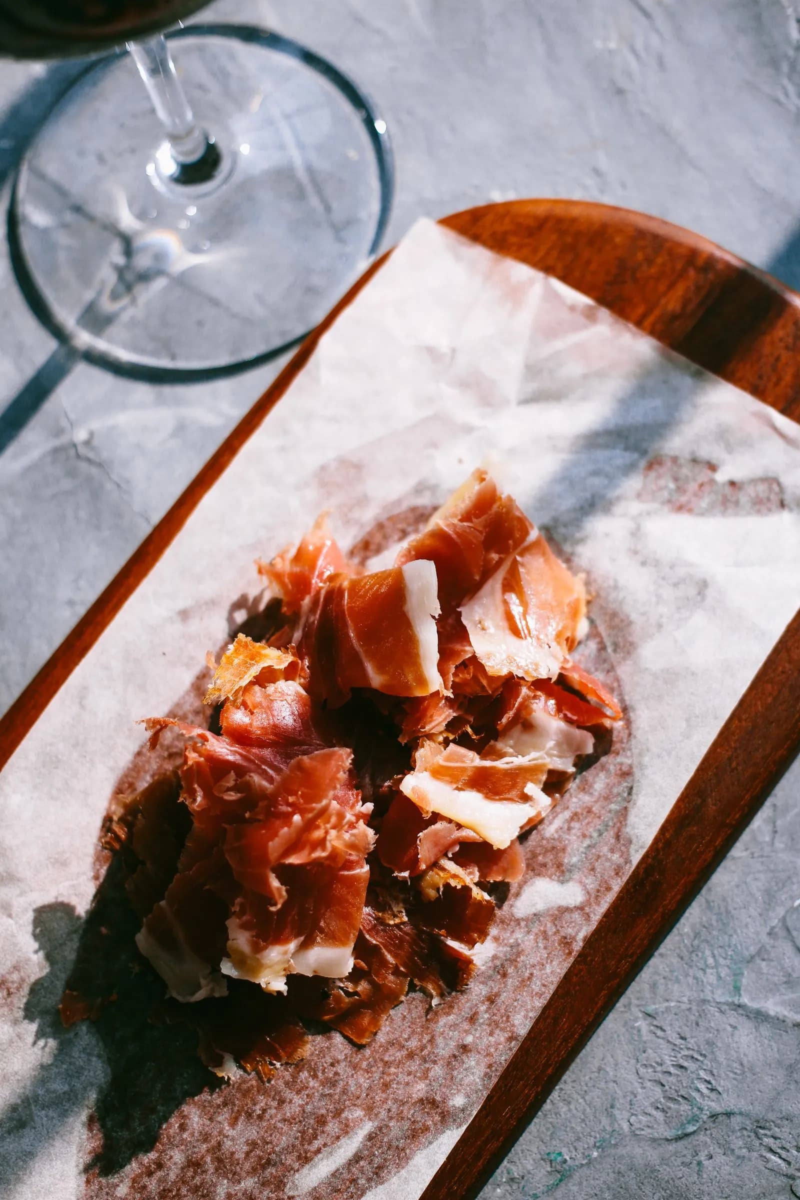 Jamón de cebo para el día a día: calidad y buen precio — Bellota y Vino