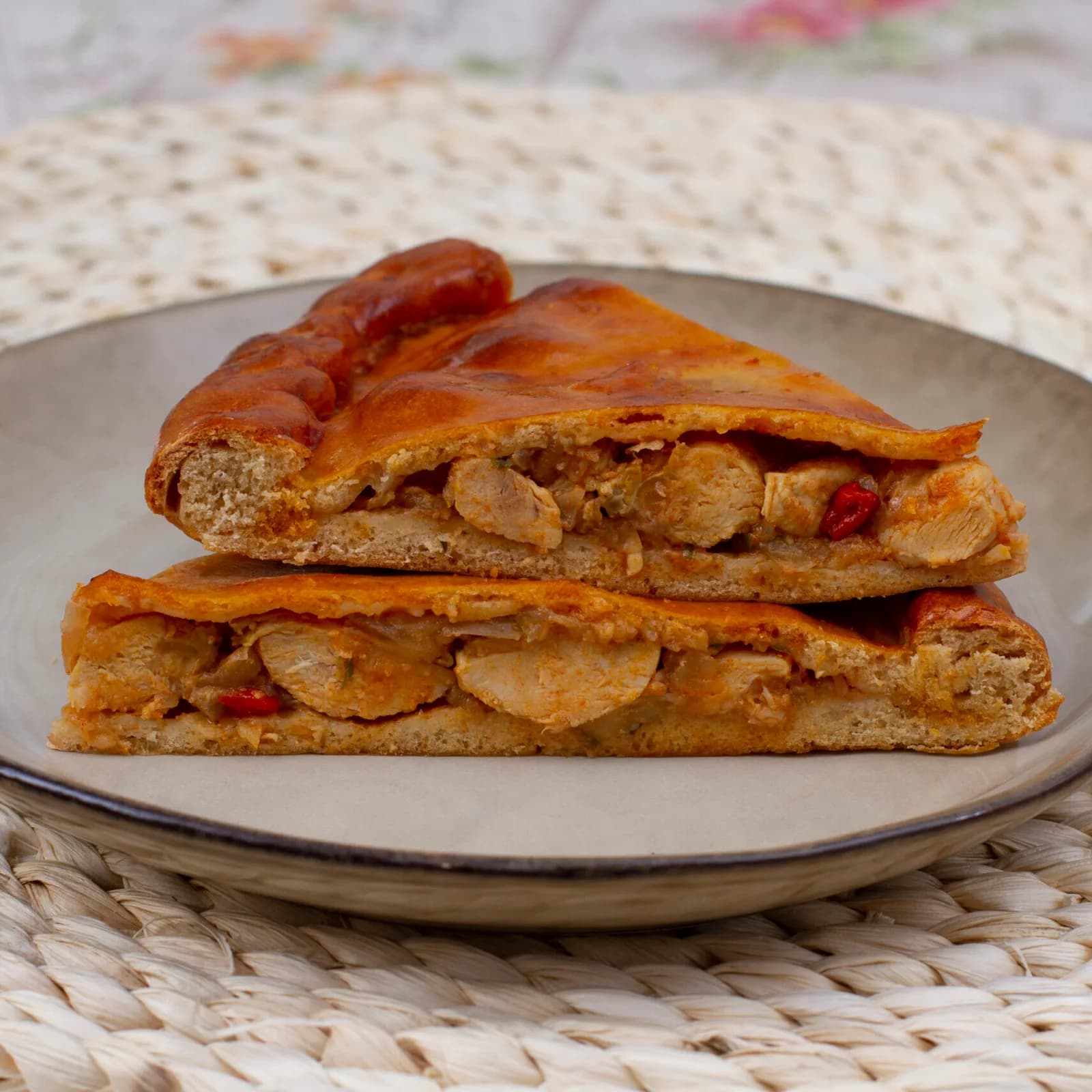 EMPANADA-grande-corte